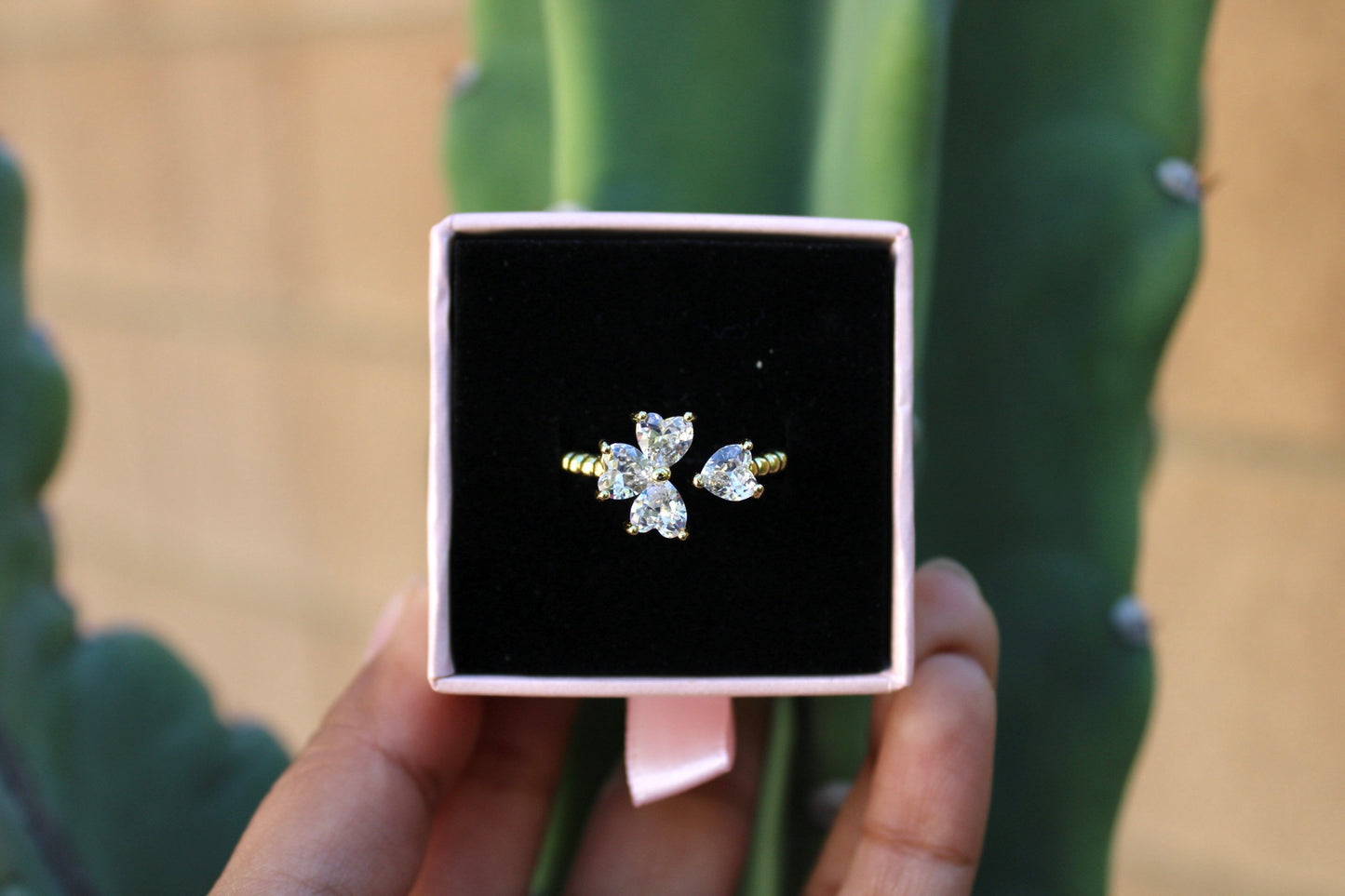 Clover Adjustable Ring