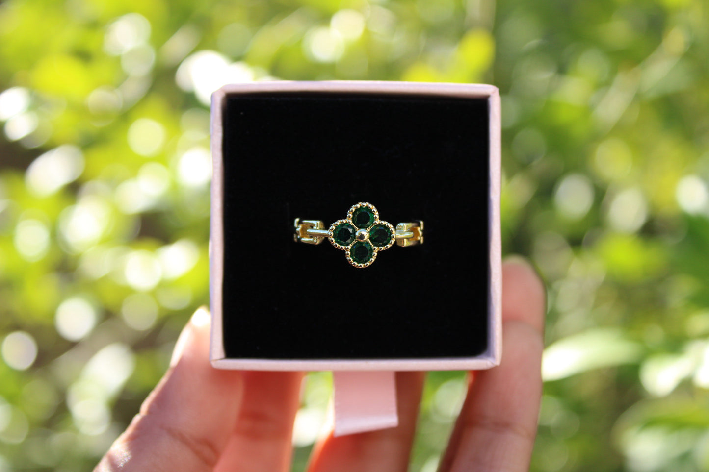 Green Clover Ring Gold