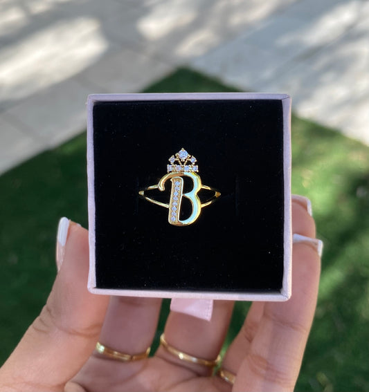 Initial with crown B